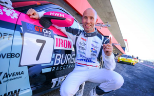 Meijer and Burgers Motorsport by HWM debut with a pole